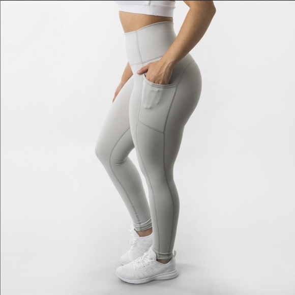 Buffbunny Collection Pants - 🆕✨ BuffBunny Collection Luna Leggings ✨NWT🆕